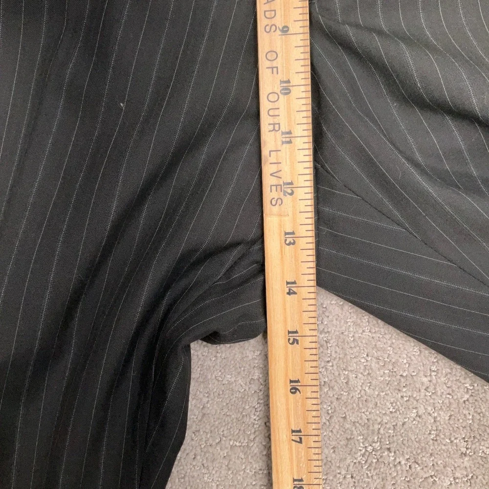 Savile Row Suit Mens 40R 34R Charcoal Gray Pinstripe Rivington-V Slim Fit London
